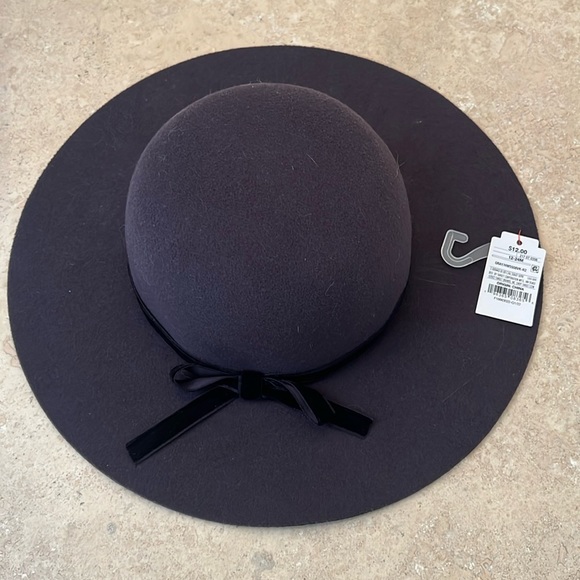 NWT Cat & Jack Wide Brim 12-24m Hat - Picture 1 of 6